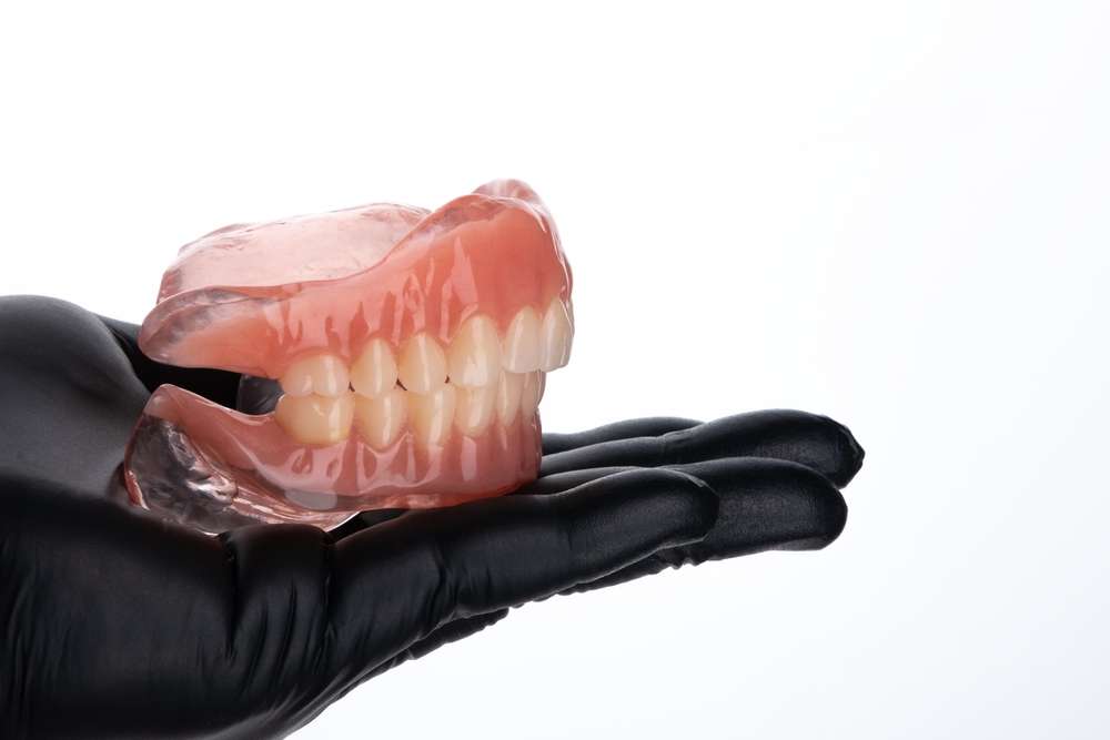 pictures of dentures that look real